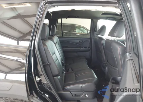 2022 Honda Pilot Awd Trailsport z USA, uszkodzony, nr VIN 5FNYF6H87NB039028